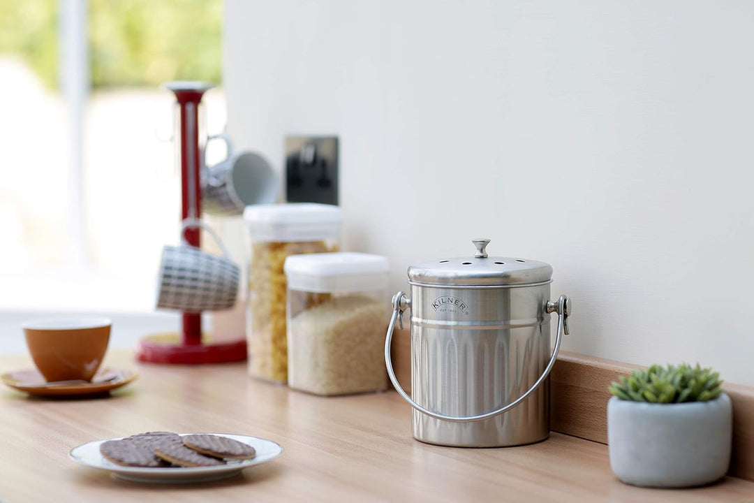 Kilner Küchen Komposter Edelstahl | 2 Liter Biomülleimer Küche | 17,5x14,5x20 cm | Deckel mit Luftlö