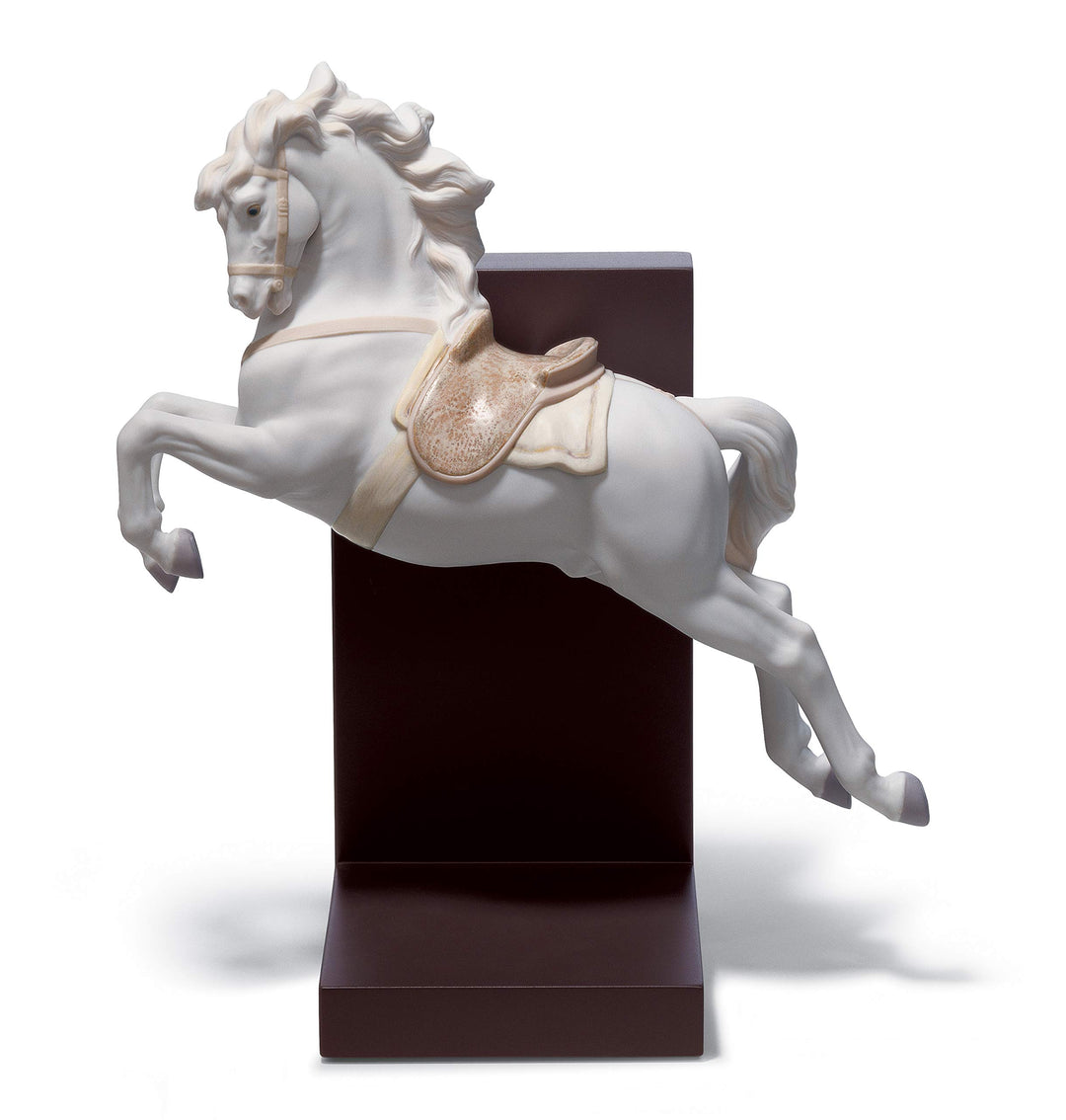 LLADRÓ Figur Pferd In Der Pirouette. Pferd. Porzellan.