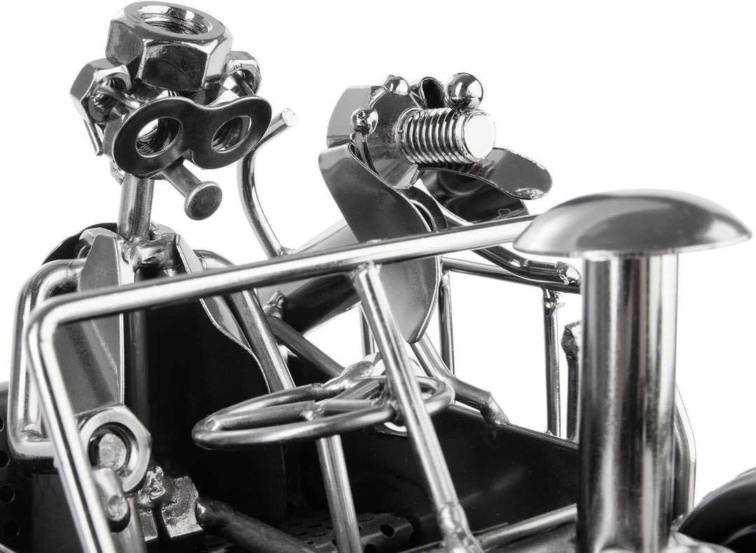 BRUBAKER Schraubenmännchen Traktor mit Fahrer und Hund - Trecker Schlepper Eisenfigur Metallmännchen