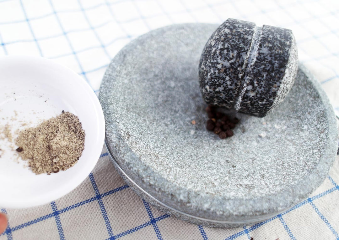 Kleine Grösse 15 cm Granit-Mörser und Stössel Set Steinplatte Set für Gewürze und Salz auf Camping p