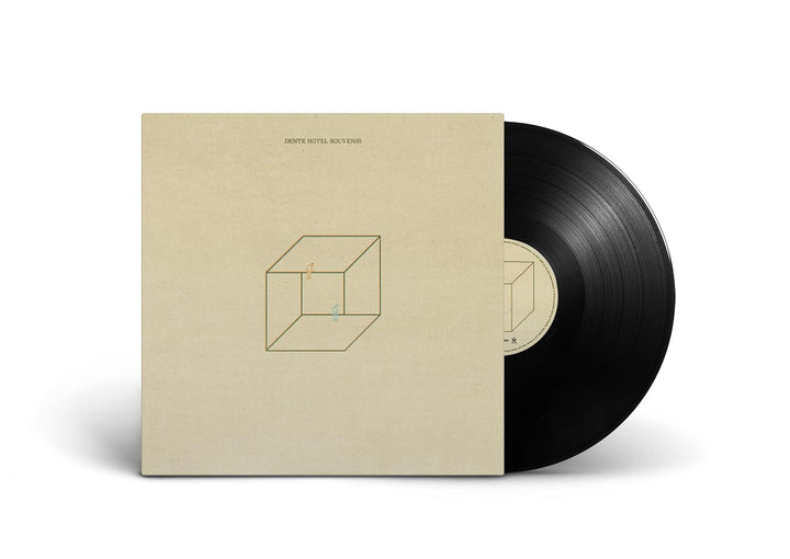 Hotel Souvenir, Vinyl