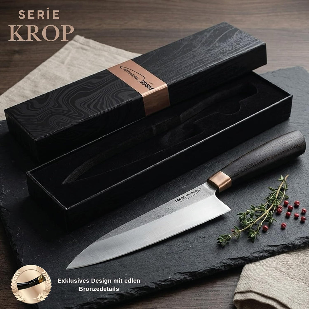 Pirge Handmade X KROP Küchenmesser | 18 cm Kochmesser | 60 HRC Edelstahl, 1500 Jahre altem Mooreiche