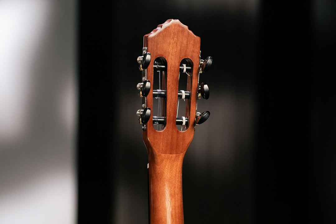 Ortega Guitars Konzertgitarre 3/4-Grösse - Student Series - Catalpakorpus mit Fichtendecke (RST5-3/4
