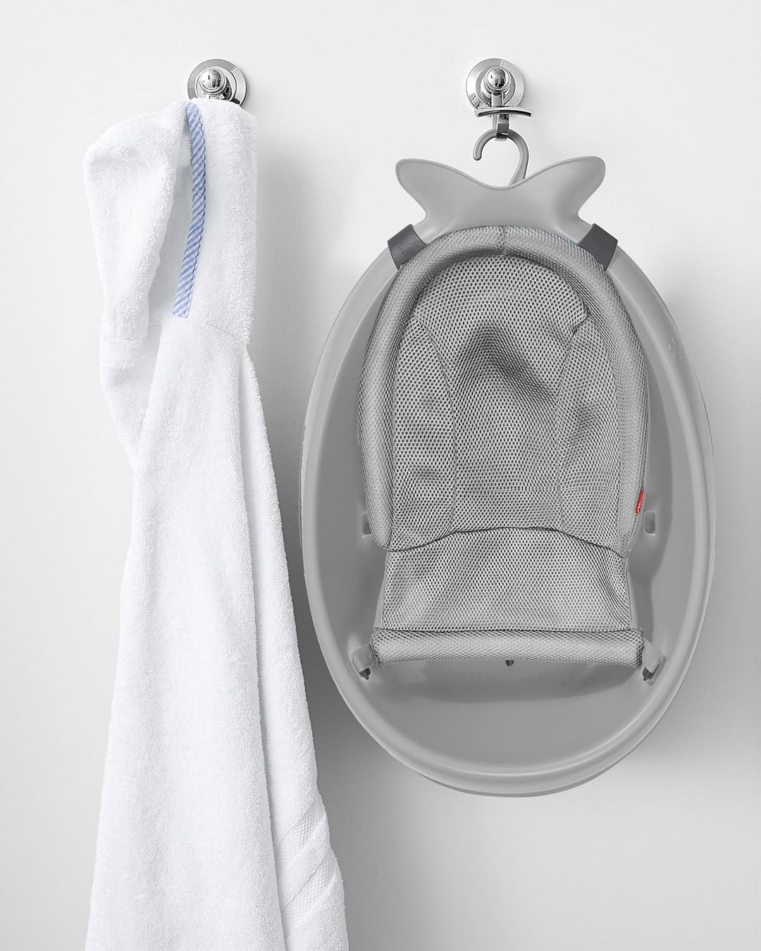 Skip Hop 235060 Moby Wal Badewanne, 3 Stufen, Anti-Rutsch, Bad für Babys, grau, Grau