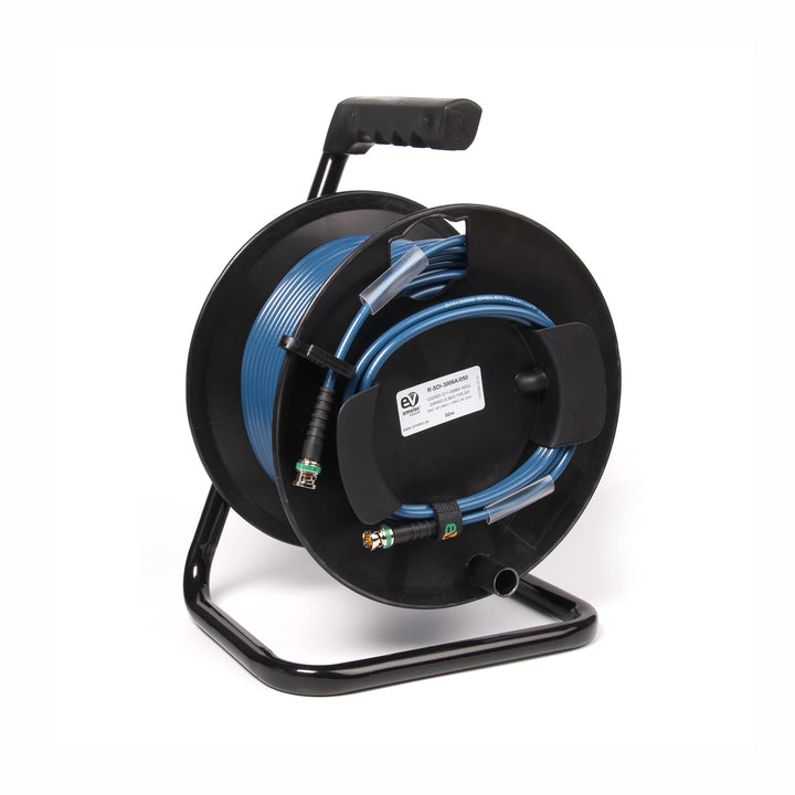 Emelec VíasCom R-SDI-3006A/050 – 50 m Videokabel 4K-UHD 12G-SDI (0.8/3.75/6.0) montiert auf Kabelträ