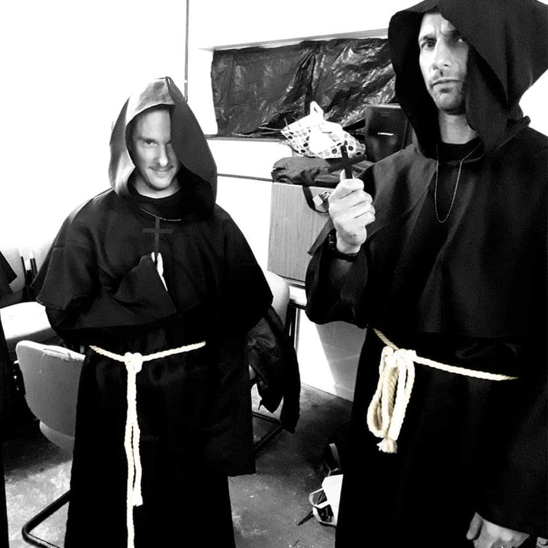 Mönch Robe, L Mittelalterliche Renaissance Robe, Kostüm Mönch mit Kapuze und Kordel, Schwarz Männer