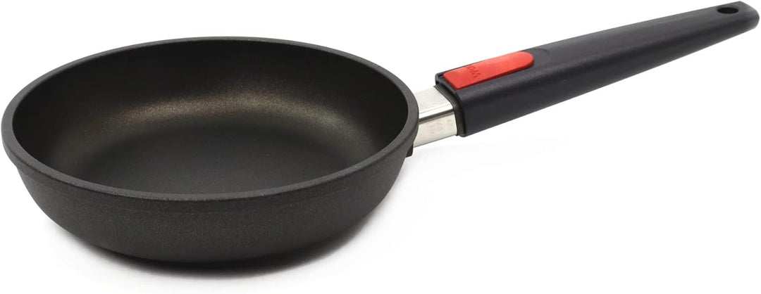 Woll NTI01 Bratpfanne Nowo Titanium Induction 20 cm 5 cm hoch Jubiläumsangebot