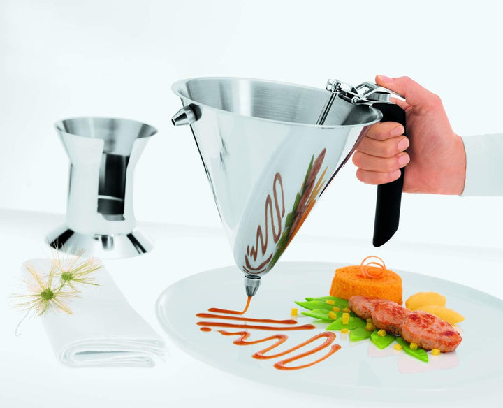 RÖSLE Fondanttrichter, Hochwertiger Saucentrichter zum Dosieren von Flüssigkeiten, mit Innenskalieru