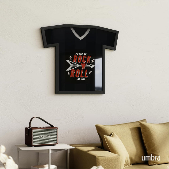 Umbra T-Frame Trikotrahmen - Bilderrahmen für T-Shirts und Fussballtrikots für Erwachsene bis Grösse