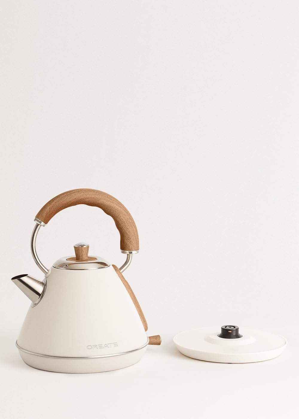 CREATE/KETTLE RETRO M/Elektrischer Wasserkocher Cremeweiss/Schnelles Aufkochen, Fassungsvermögen 1L,