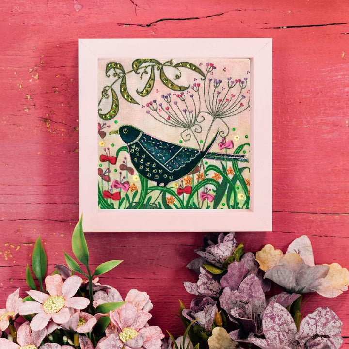 Bothy Threads Stickset – Blackbird (Flights of Fancy Range)