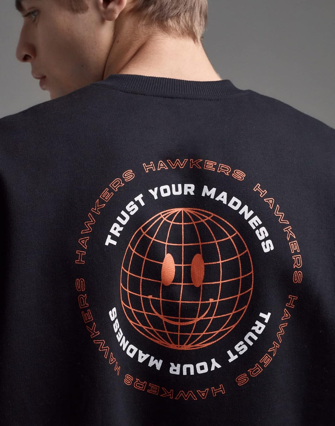 HAWKERS Unisex Sweatshirt Unisex Erwachsene Sweatshirt XS Schwarz/Orange, XS Schwarz/Orange