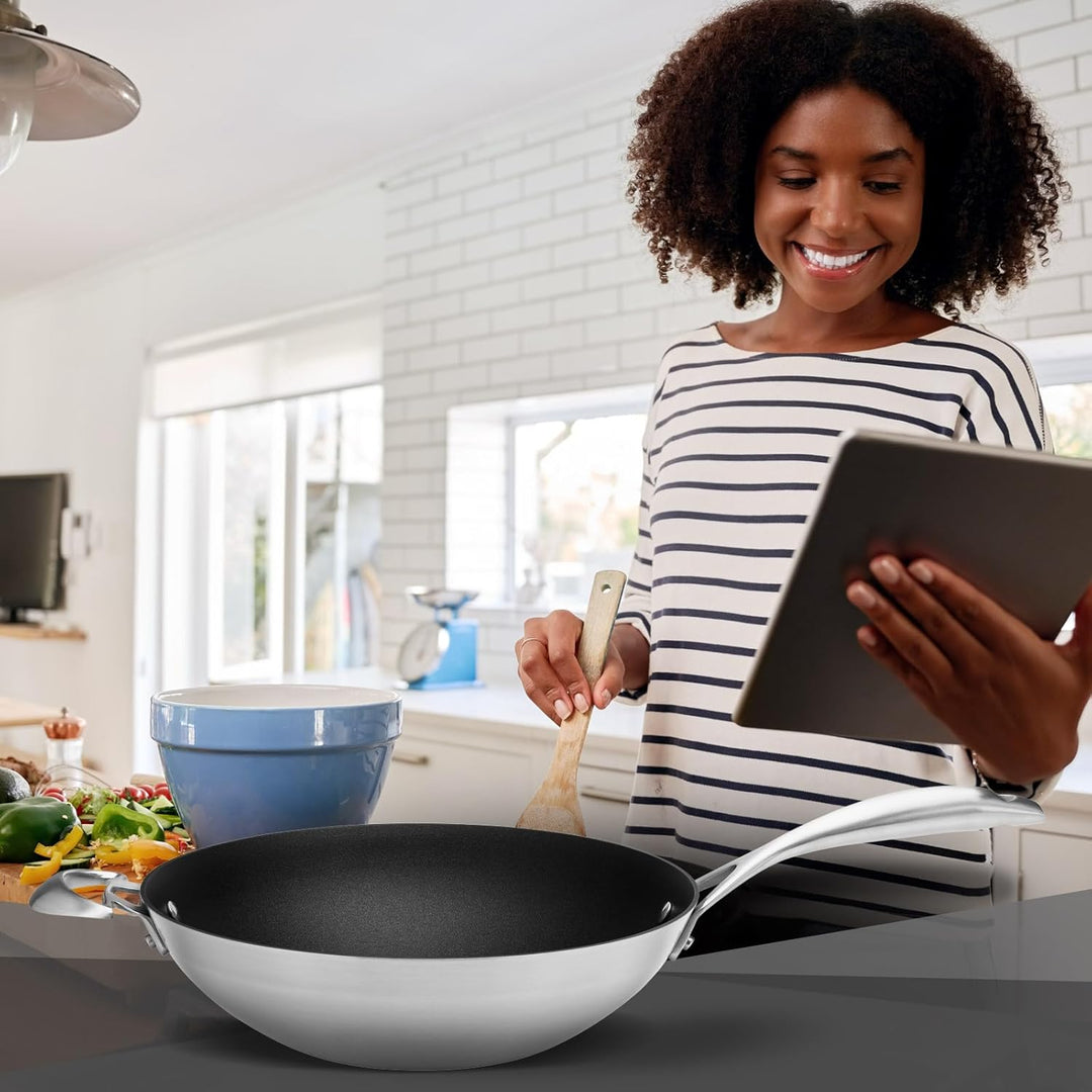 SCANPAN CS+ Wokpfanne Induction 32 cm | 5-schichtige Konstruktion | Für alle Herdarten geeignet | Mu