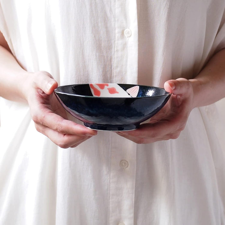 Minorutouki Japanische Mino-yaki Keramik-Reisschalen, 14,5 cm, mit rotem Karpfenmuster, Schwarz, her