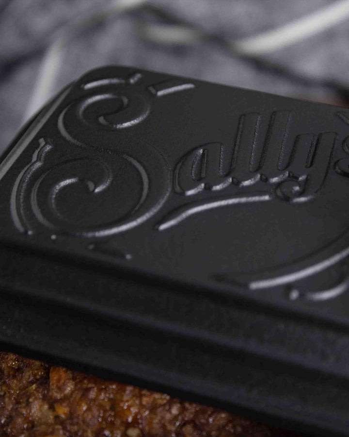 Sallys Gusseisen Brot- Backform Baba (Carbon Black), Carbon Black