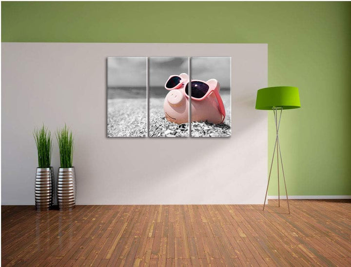 Cooles Sparschwein mit Sonnenbrille am Strand schwarz/weiss 3-Teiler Leinwandbild 120x80 Bild auf Le