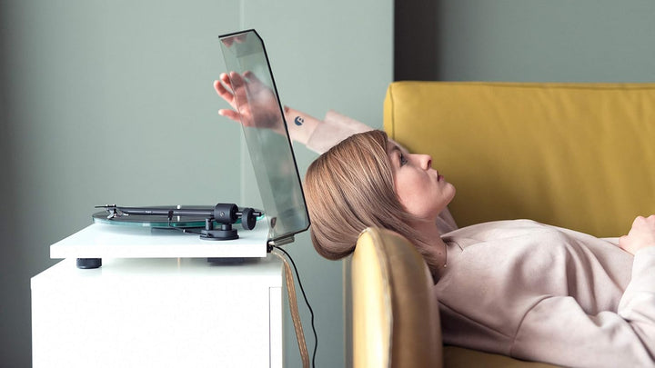 Pro-Ject T1, Audiophiler Einstiegs-Plattenspieler der neuen Generation (Weiss), Weiss