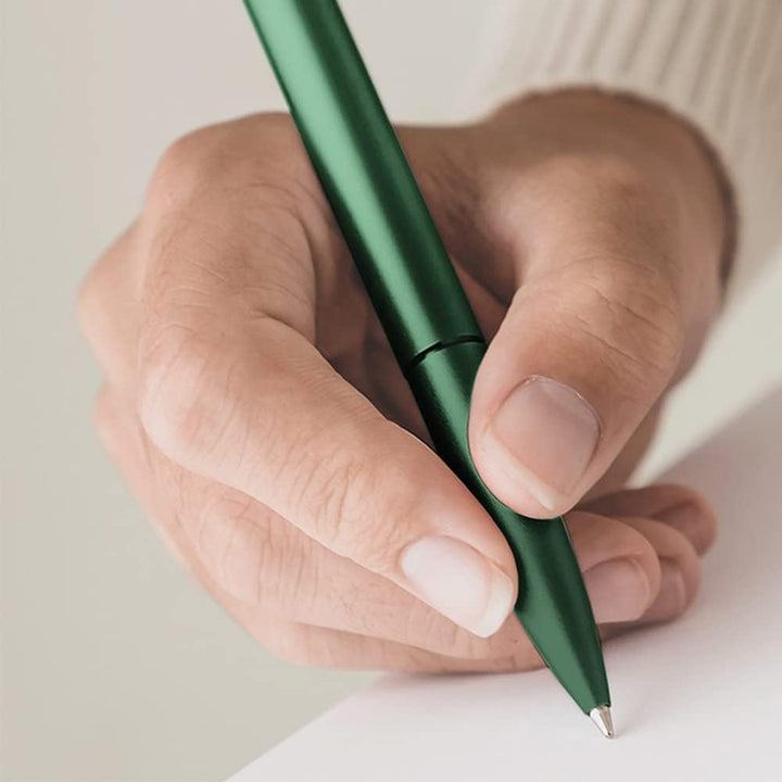 stilform 200028 Kugelschreiber aus Aluminium – patentierter Ballpoint Pen, verschiebbare Kappe mit M