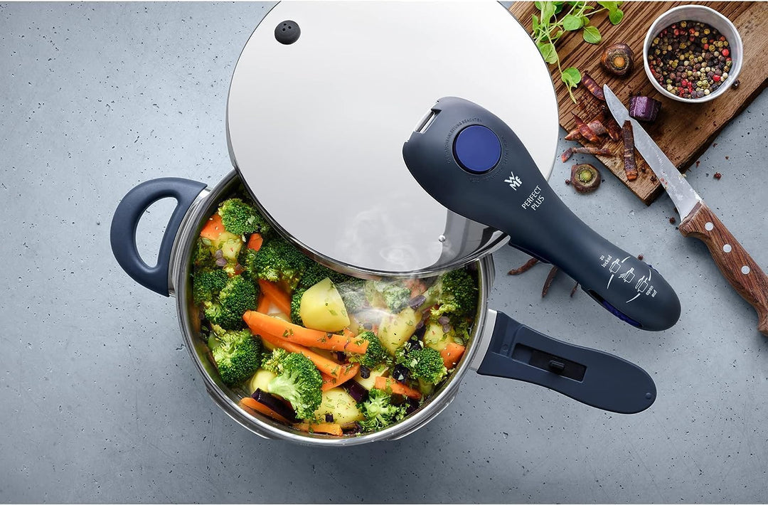 WMF Perfect Plus Schnellkochtopf Set Induktion 3-teilig, Dampfkochtopf 6,5l + 3l mit Einsatz-Set, Cr