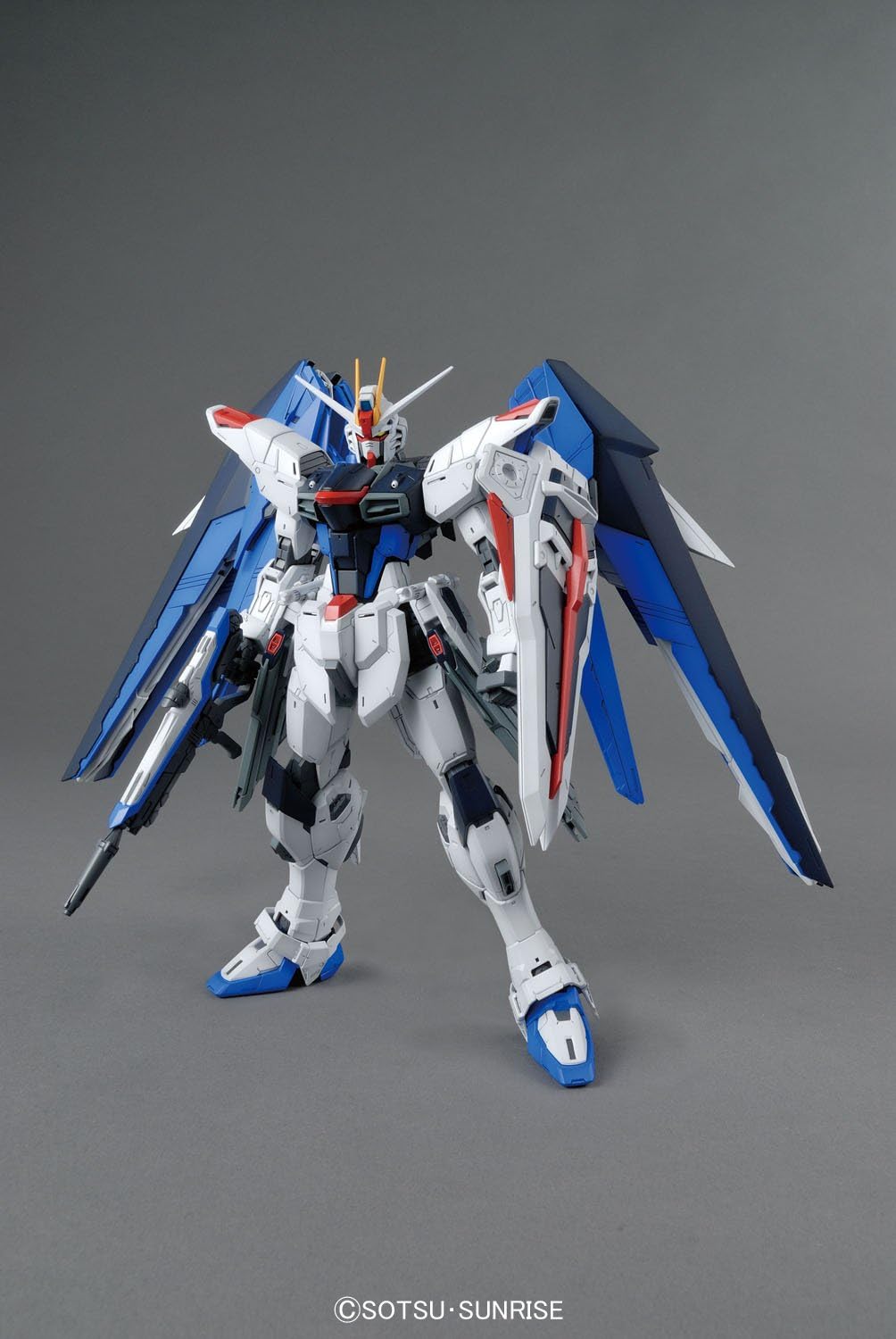 MG 1/100 Freedom Gundam VER.2.0 BL