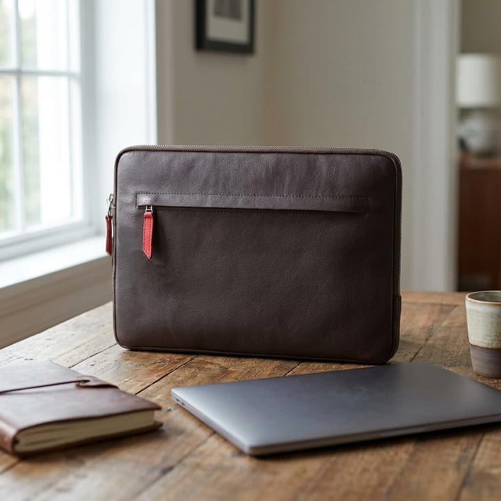 Pack & Smooch Für MacBook Pro 13 / MacBook Air 13 (M1 / M2) Hülle Pflanzlich Gegerbtes Leder Handmad