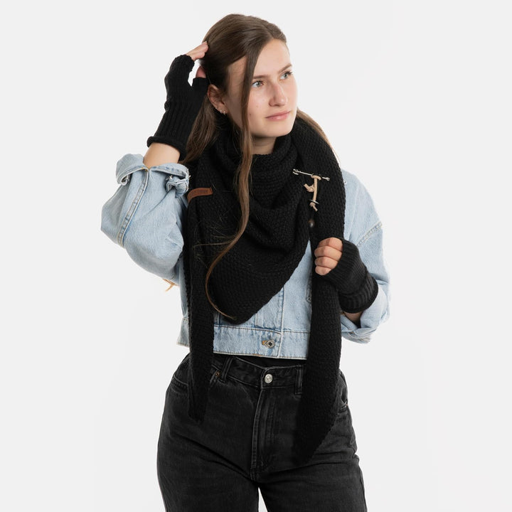 KNIT FACTORY - Dreiecksschal Coco - Damen Strickschal mit Wolle - Umschlagtuch für den Herbst und Wi