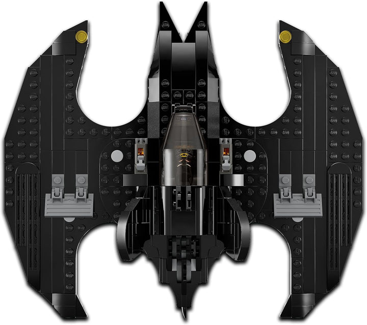 LEGO DC Batwing: Batman vs. The Joker, ikonisches Flugzeug-Spielzeug &amp; City Burger-Truck, Bauset mit