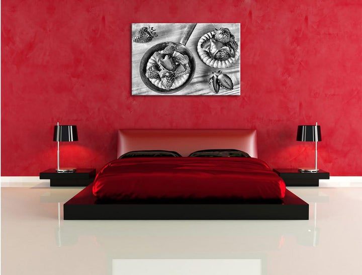 Pixxprint Monocrome, Süsse Erdbeertörtchen, Format: 100x70 auf Leinwand, riesige Bilder fertig gerah