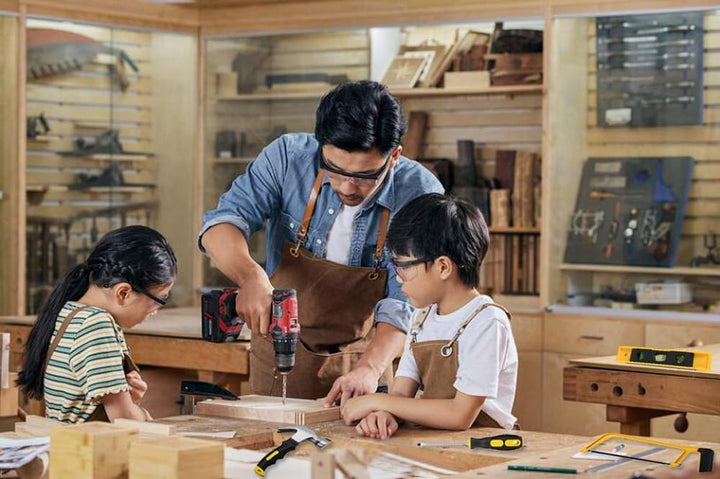 Werkzeug Set für Anfänger - Kinder Handwerkzeuge DIY Bauwerkzeug Spielzeug mit Werkzeugtasche &amp; Werk