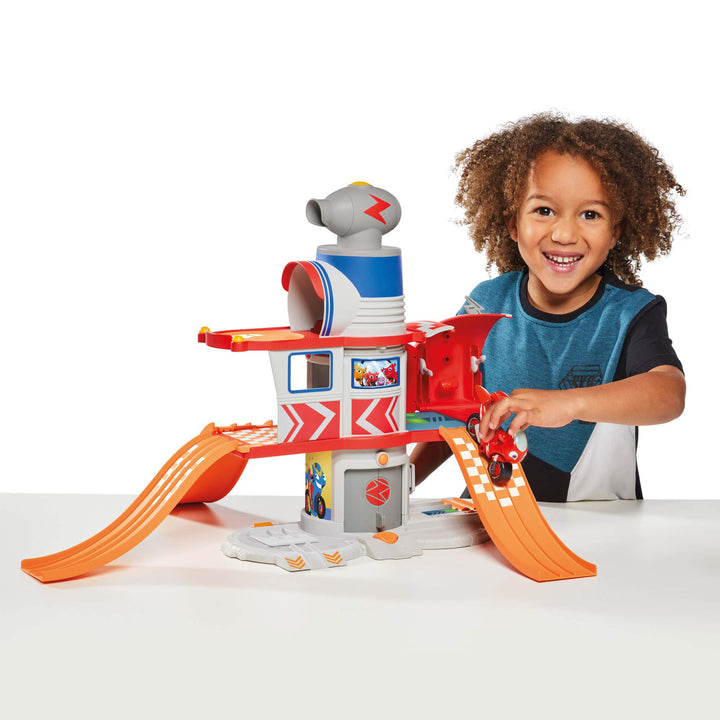Bizak 30690237 Die Mansion von Ricky Zoom Toy