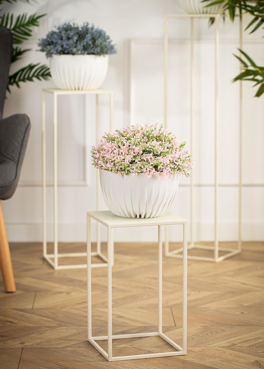 HowHomely Blumenständer Metall Cremefarben 40 cm Hoch - Solider und Robuster Blumenhocker Metall - P