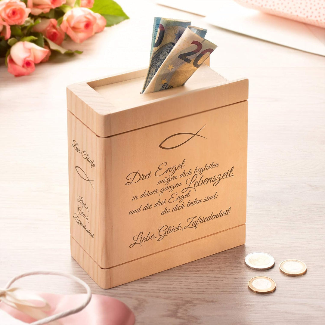 Casa Vivente Spardose aus Holz mit Gravur zur Taufe, Motiv Fische, Sparbüchse als Taufgeschenk für M