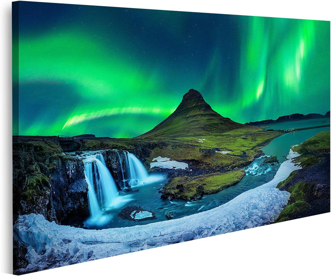 islandburner Bild auf Leinwand Nordlicht Aurora Borealis Kirkjufell Island Berge Winter Bilder Wandb