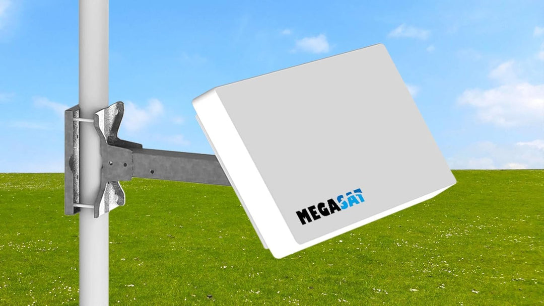 netshop 25 Set: Megasat Flachantenne Profi Line H30 D4 Quad inkl. Fensterhalterung + 50m Kabel + 4X