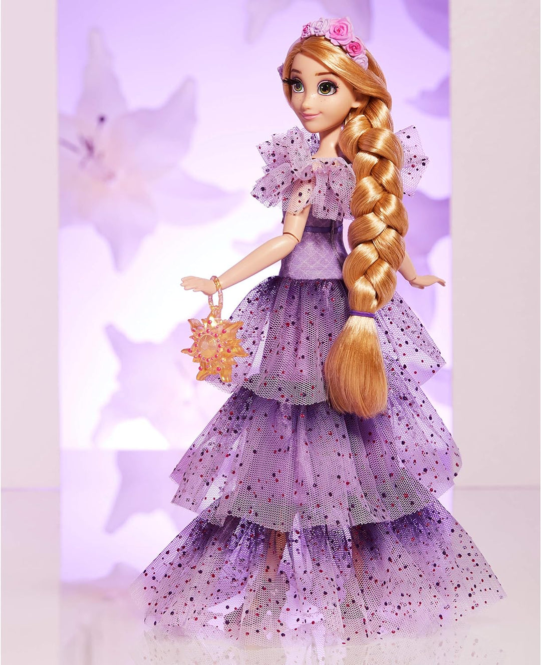 Hasbro Disney Prinzessinnen Style Serie, Rapunzel Modepuppe, modernes Abendkleid mit Haarband, Handt