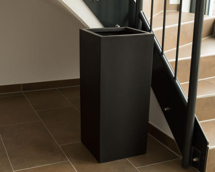 Pflanzkübel, Blumenkübel Fiberglas Säule 30x30x80cm elegant schwarz matt.