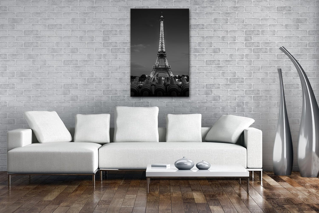 deyoli Eifelturm bei Nacht Format: 80x60 Effekt: Schwarz/Weiss als Leinwandbild, Motiv fertig gerahm