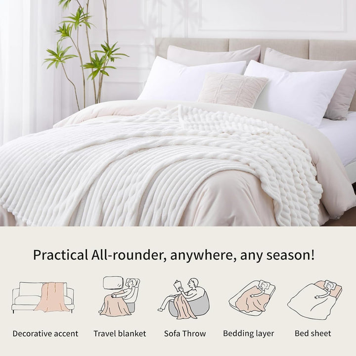 RUIKASI Kuscheldecke Flauschig Decke Weiss - 150x200cm Fleecedecke Sofadecke Couchdecke für Wohnzimm