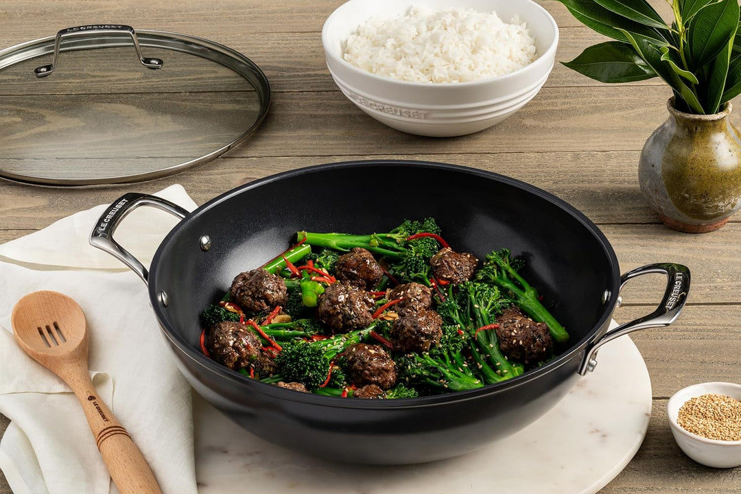 LE CREUSET Wok Pan Essential Antihaft-Keramik – ø 32 cm / 6,0 Liter – Keramik-Antihaftbeschichtung