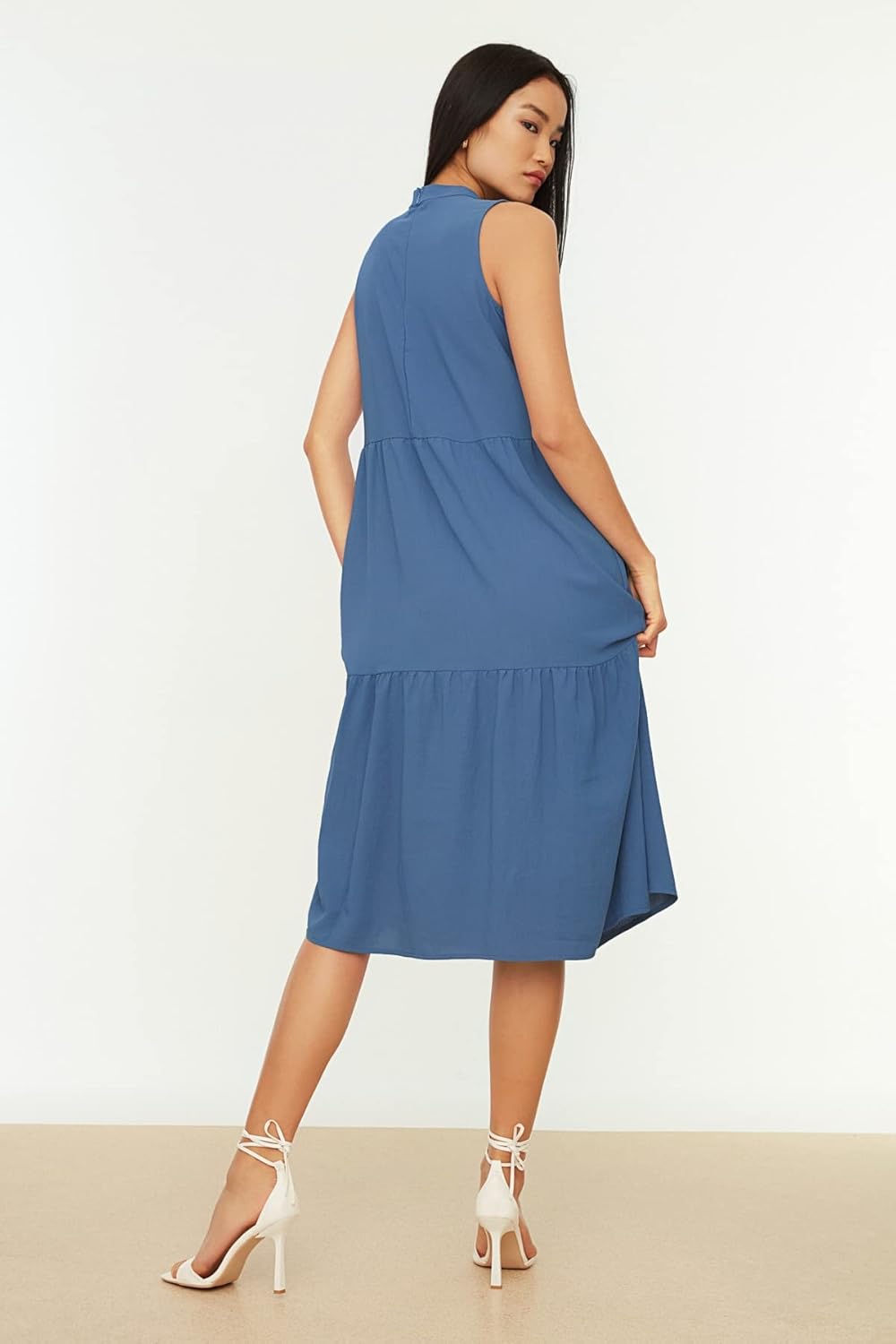 TRENDYOL Damen Breites Geschnittenes Kleid Dress (1er Pack) 38 Blau, 38 Blau