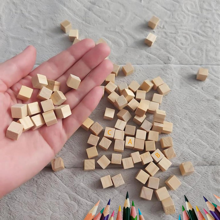 FUNSUEI 1500 Stück Holzwürfel 1 x 1 x 1 cm, Holz Würfel Klein Blanko, Kleine Holz Würfel Holzblock Q