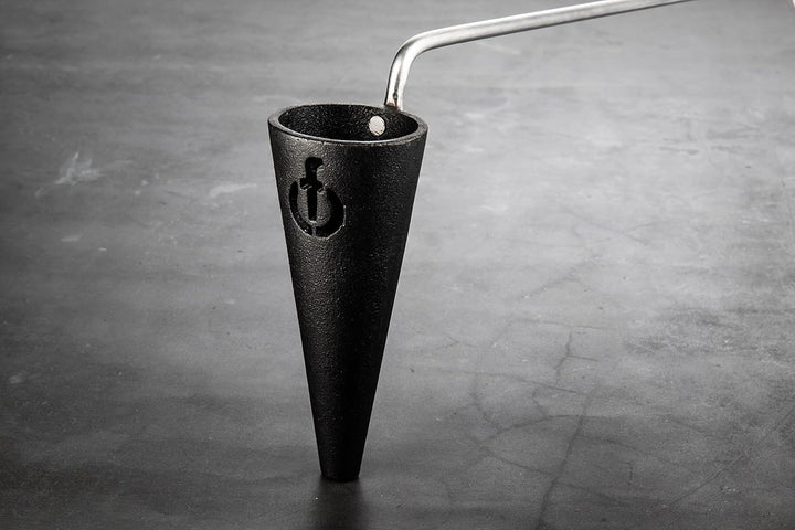 Forged Flambadou, Hergestellt aus Gusseisen, Heft aus
