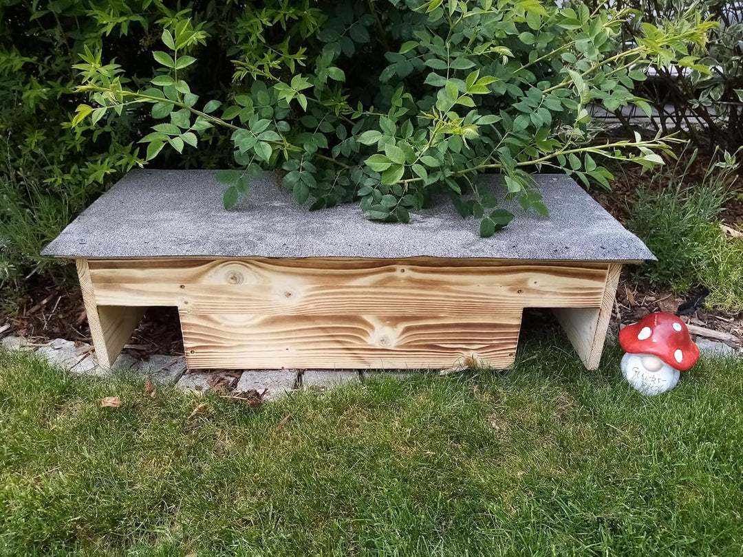 Igelhaus XL Igelschutz geflammt Dachpappe Isolierung Rattenklappen handgemacht Gratis Stroh 84x40x23