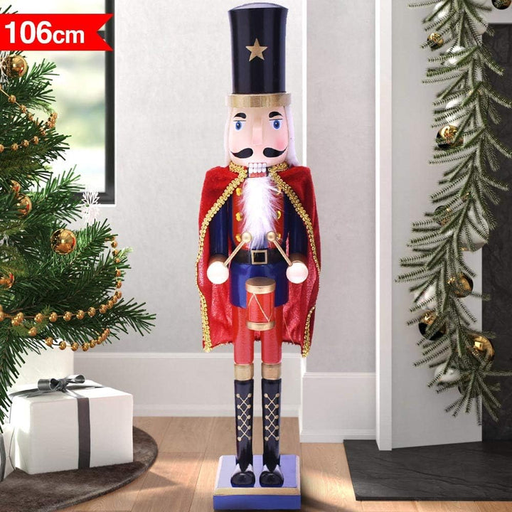 BAKAJI Soldat Nussknacker Weihnachten aus Riesenholz, Höhe 106 cm, bemalt, Bärte und Haare aus Plüsc