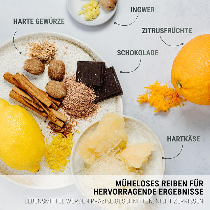 Microplane Zester Küchenreibe in Weiss für Zitrusfrüchte, Hartkäse, Ingwer, Schokolade & Muskatnuss