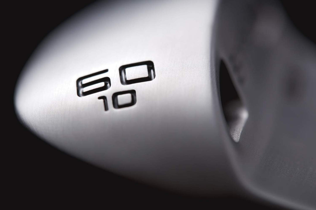 Wilson Staff Golf Club, Staff Model Wedge, for Right-Handed Golfers, Carbon Steel RH Rechtshänder, R