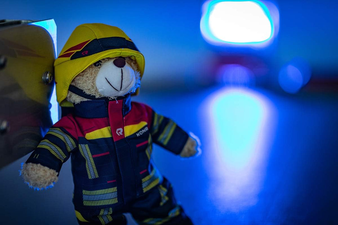 Simba 108101001 - Feuerwehr Plüschbär Rosenbauer, kuschelweich, 30cm, im Feuerwehranzug, für Kinder