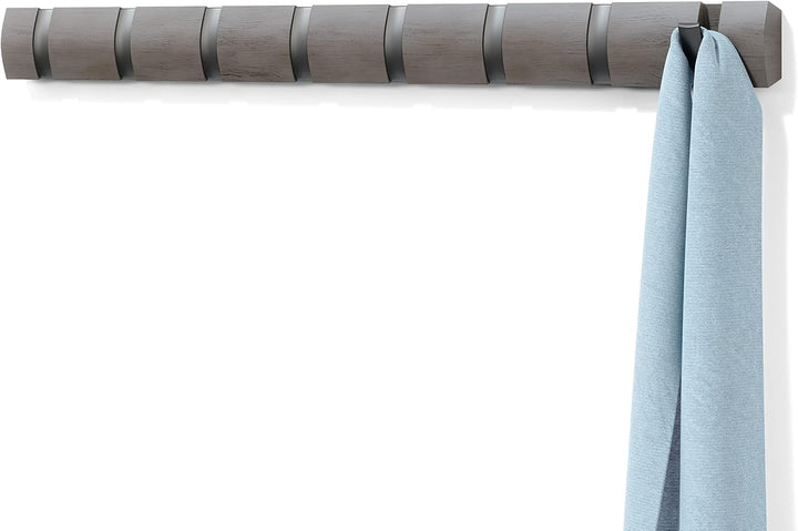Umbra Flip 8 Garderobenhaken - Moderne, Schlichte und Platzsparende Garderobenleiste mit 8 Beweglich