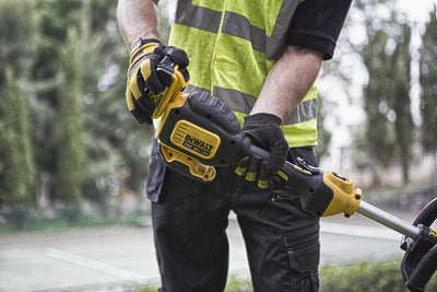 DeWalt Rasentri mmer (18 Volt, 5,0 Ah Akku, bürstenlos, 30 cm Schnittbreite, zwei-Stufen-Elektronik,