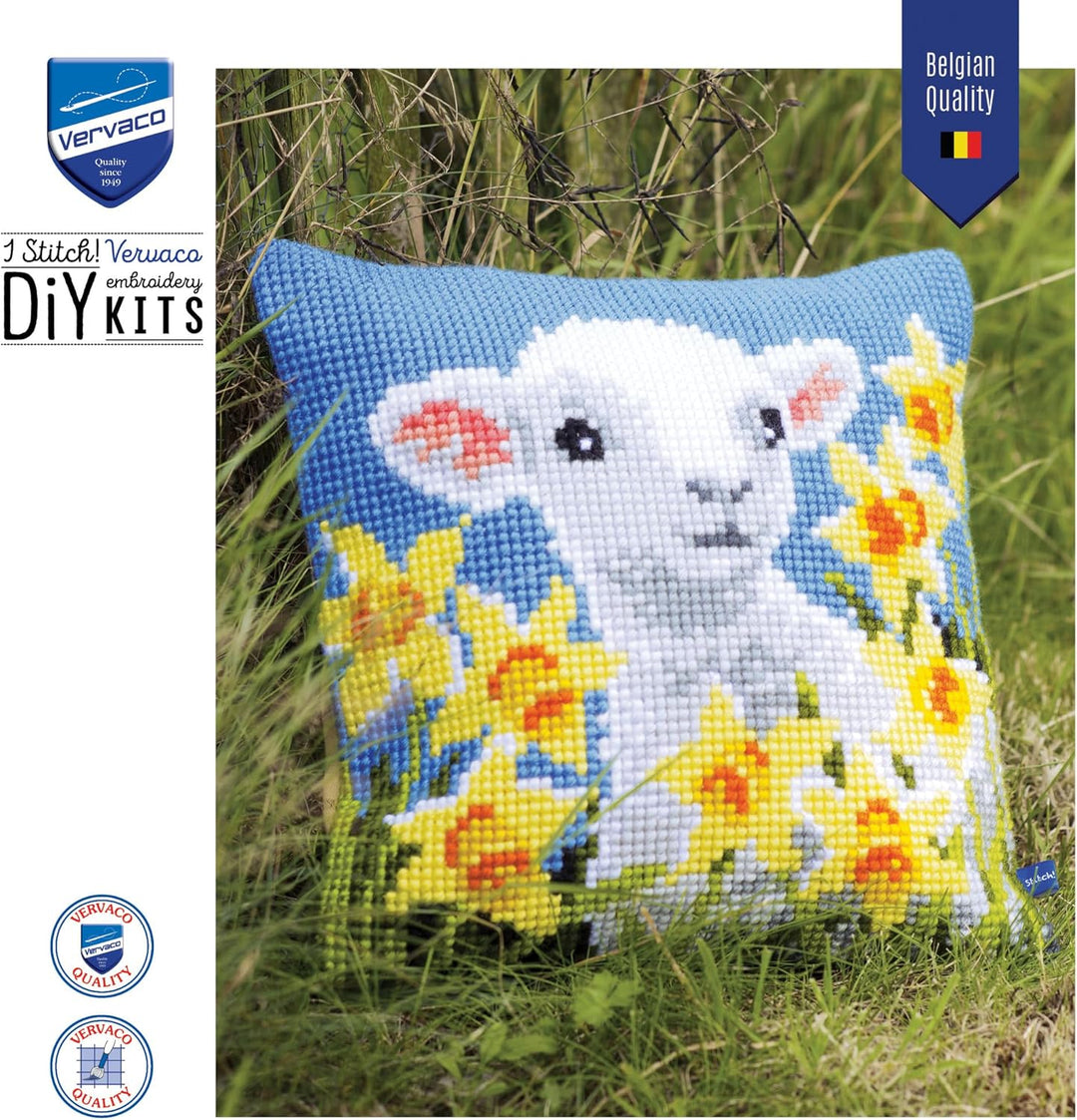 Vervaco Kreuzstichkissen Lamm Kreuzstickpackung vorgedruckt, Stramin, weiss, 40 x 40 x 0,3 cm